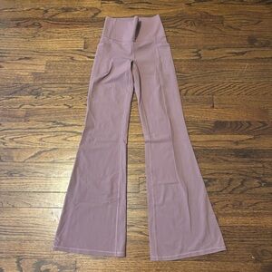 Purple Flare Wideleg Pockets Athleta Athletic Athleisure Leggings - Size XS